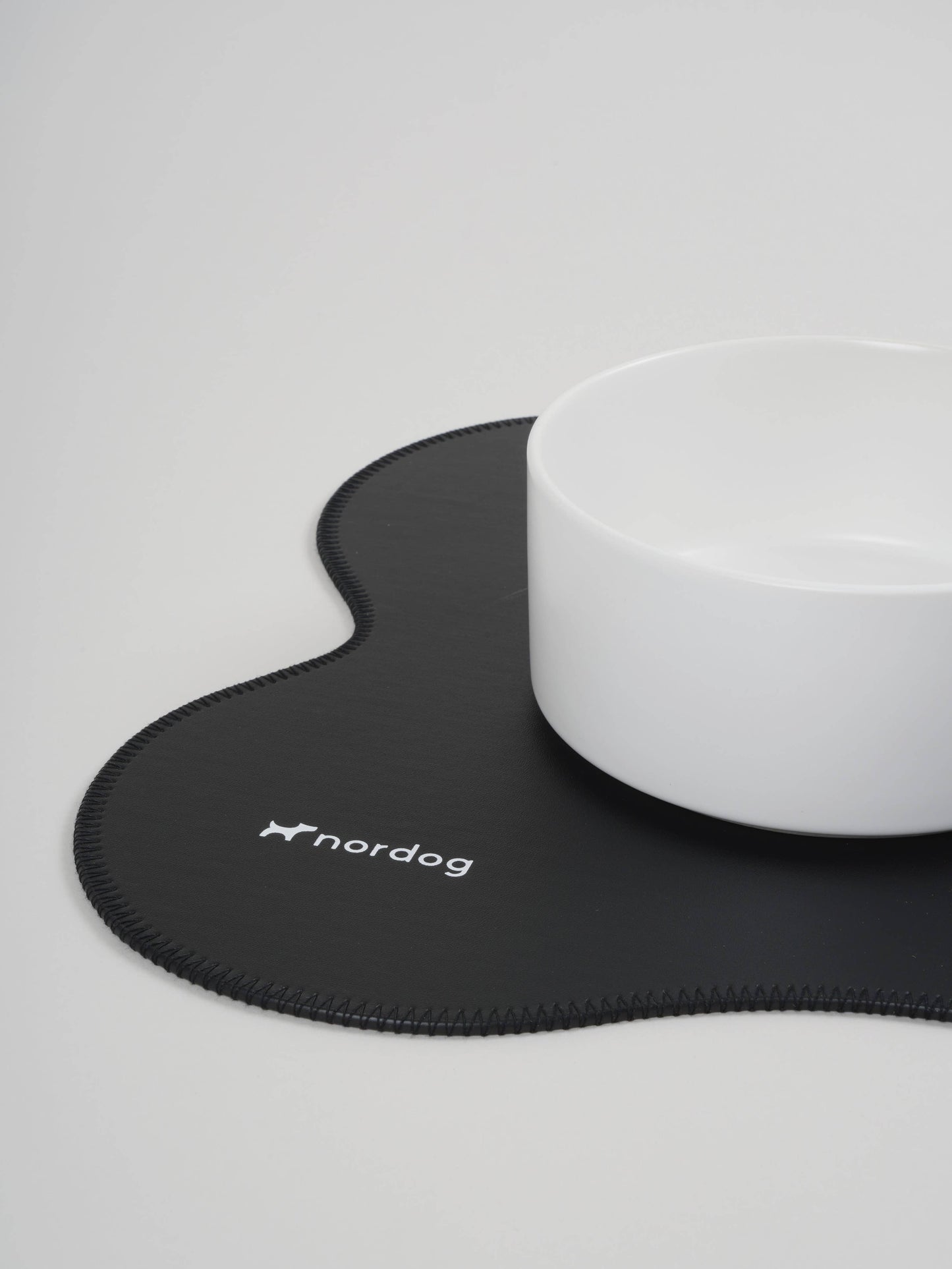 Nordog - Platzset für Hundenäpfe (schwarz)