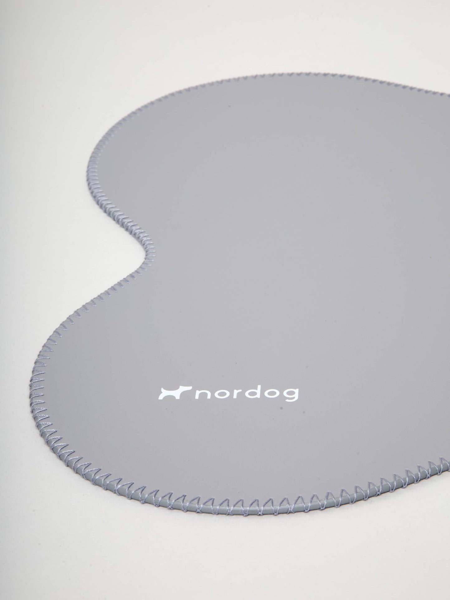 Nordog - Tischset für Hundenäpfe (grau)
