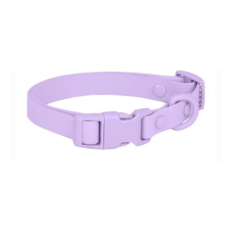 Wasserfestes Gummi-Hundehalsband mit Sicherheitsschnalle