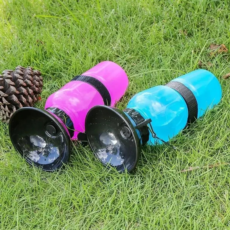 „Never Thirsty“ Portable Hunde-Wasserflasche für unterwegs