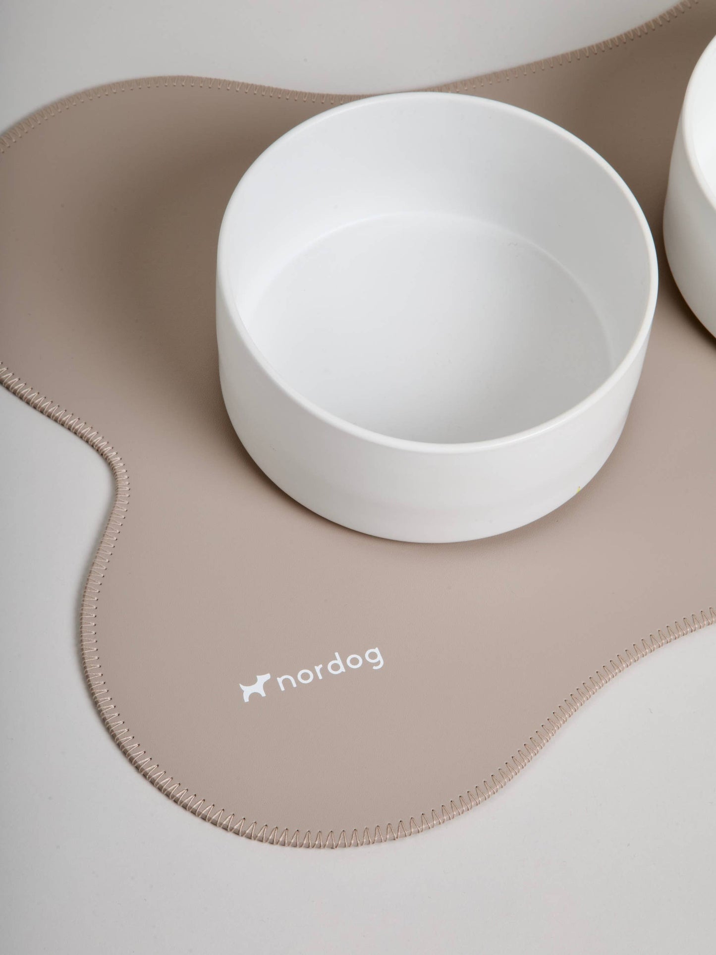 Nordog - Tischset für Hundenäpfe (Cappuccino)